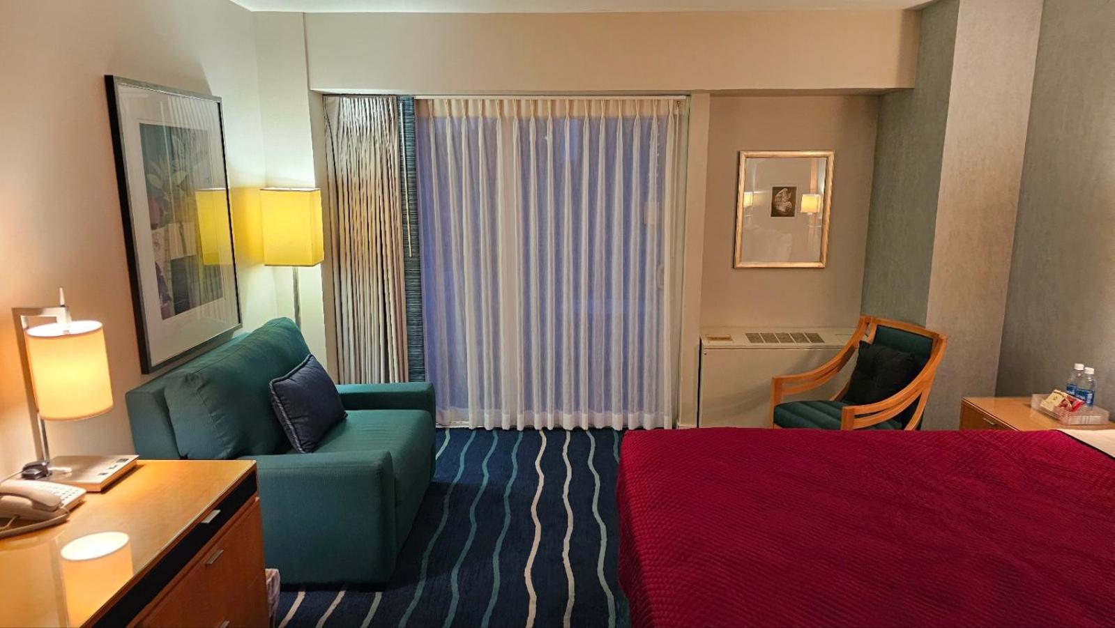 Ala Moana Hotel By Final Form โฮโนลูลู ภายนอก รูปภาพ